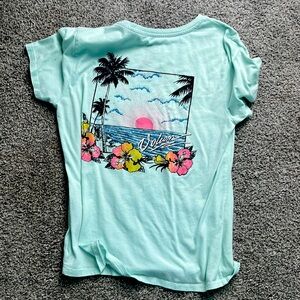 This shirt is barely worn. Really cute, I just never reach for it!